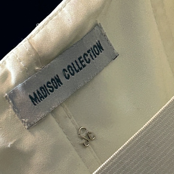 MADISON COLLECTION CHAMPAGNE SATIN WEDDING GOWN US SIZE 8 - Picture 7 of 11